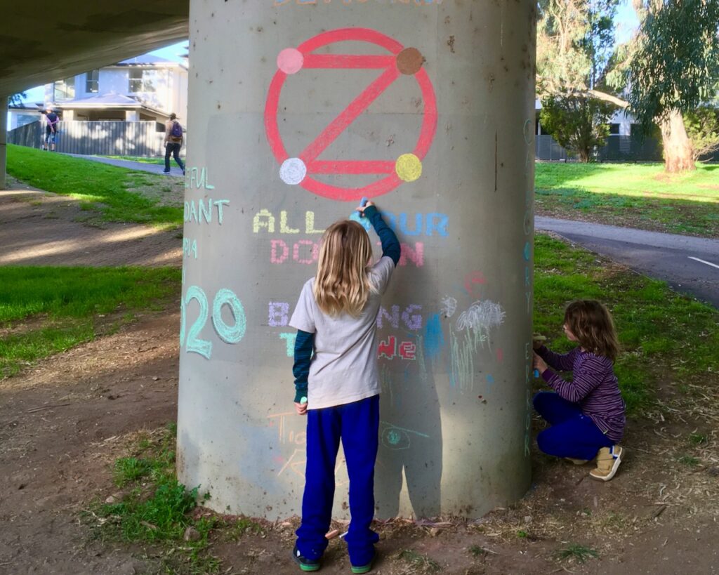 Children Chalking pillar